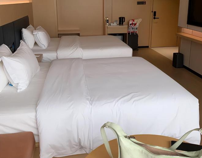 钱？北海亲子游5天4晚价格跟团五日游报价pg电子模拟器免费试玩北海亲子跟团游多少(图4)